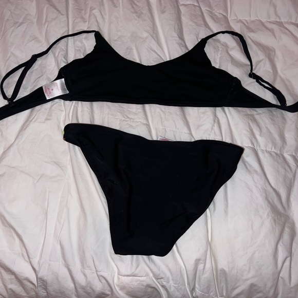 Bikini set - Picture 2 of 4